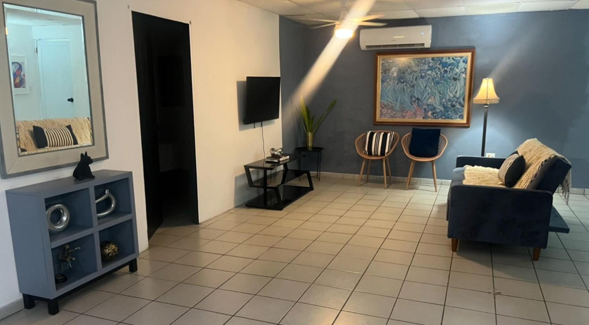 Local Nest In San Juan Apartment Bagian luar foto