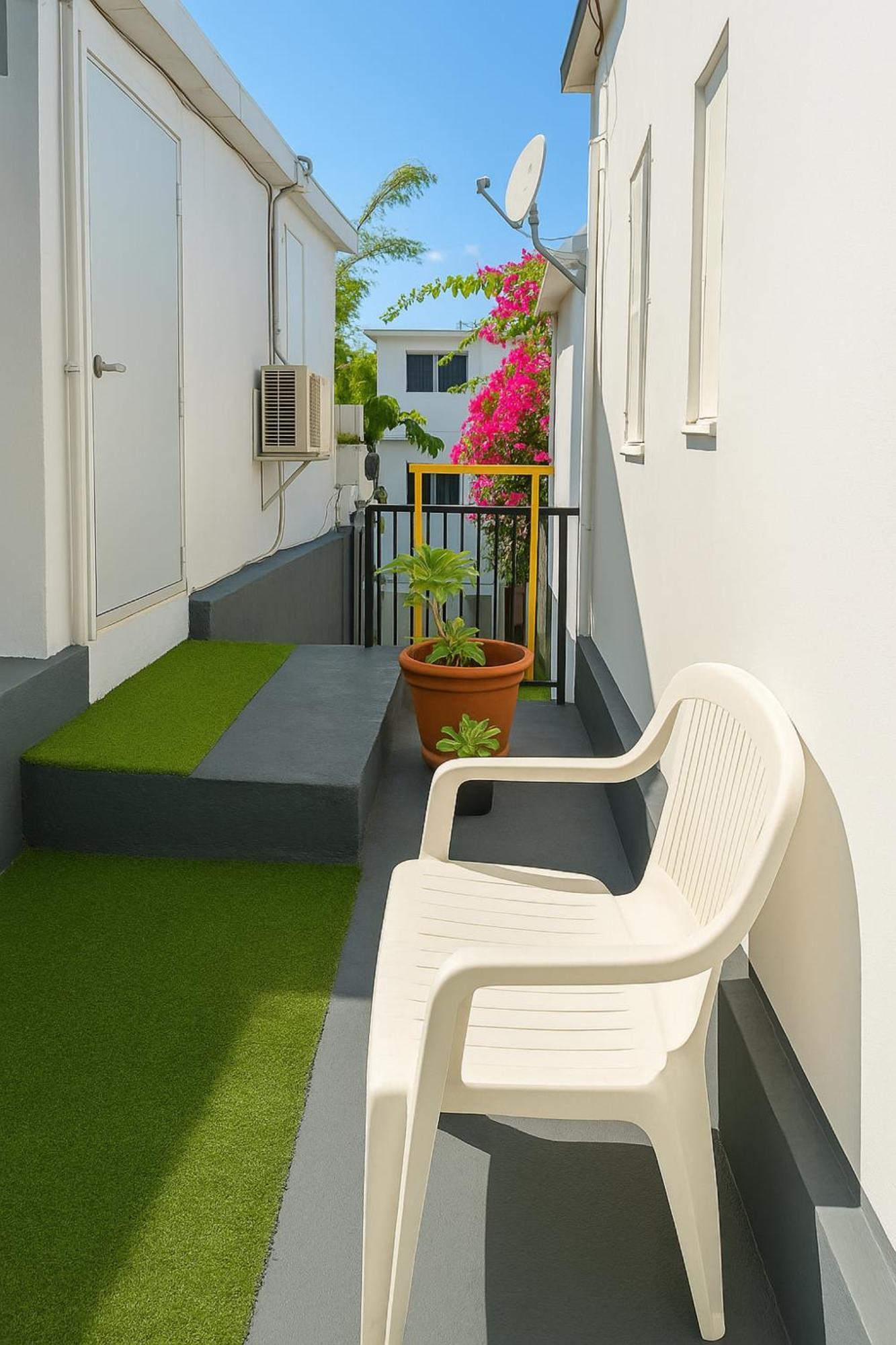 Local Nest In San Juan Apartment Bagian luar foto